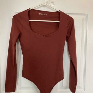Abercrombie & Fitch Maroon Soft Knit Top